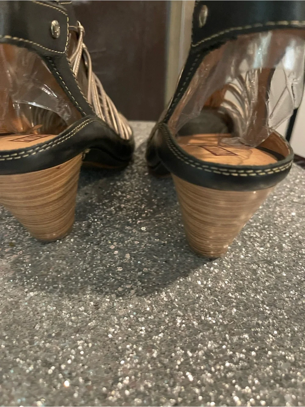 Pikolinos sandals 39